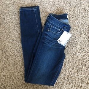 Paige Skyline Skinny Jeans